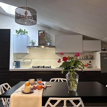 Elegante Appartamento Privato In Palazzo Storico Del XVIII - Pieno Centro Nicosia Zewnętrze zdjęcie
