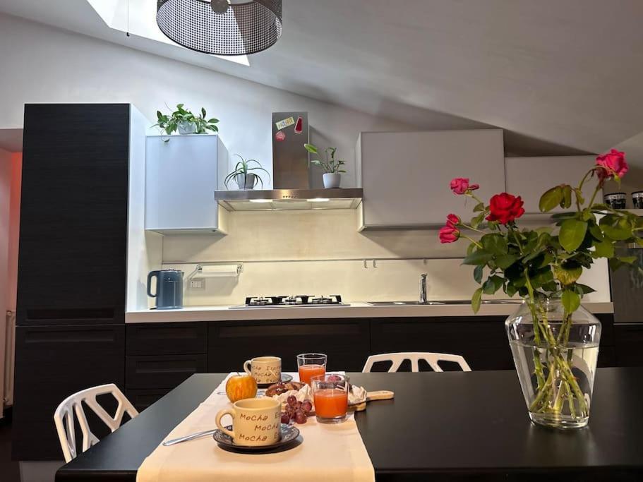 Elegante Appartamento Privato In Palazzo Storico Del XVIII - Pieno Centro Nicosia Zewnętrze zdjęcie