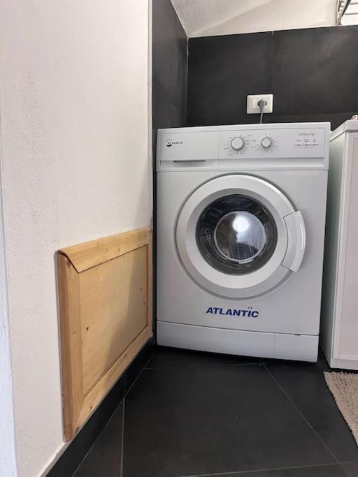 Elegante Appartamento Privato In Palazzo Storico Del XVIII - Pieno Centro Nicosia Zewnętrze zdjęcie