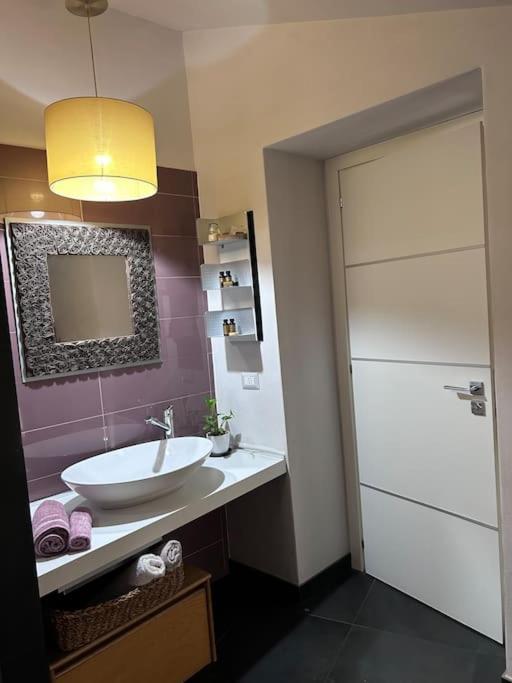 Elegante Appartamento Privato In Palazzo Storico Del XVIII - Pieno Centro Nicosia Zewnętrze zdjęcie