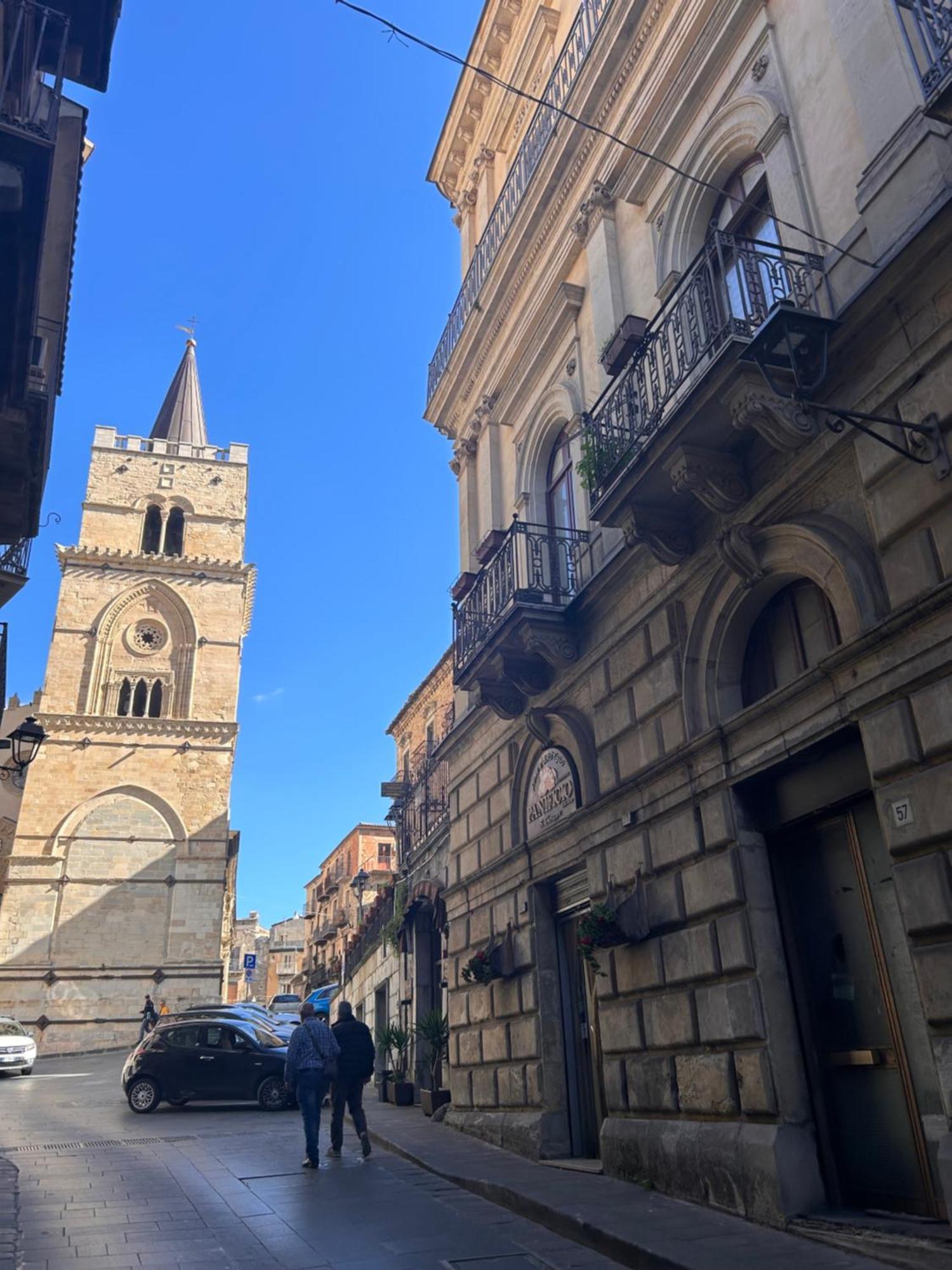 Elegante Appartamento Privato In Palazzo Storico Del XVIII - Pieno Centro Nicosia Zewnętrze zdjęcie